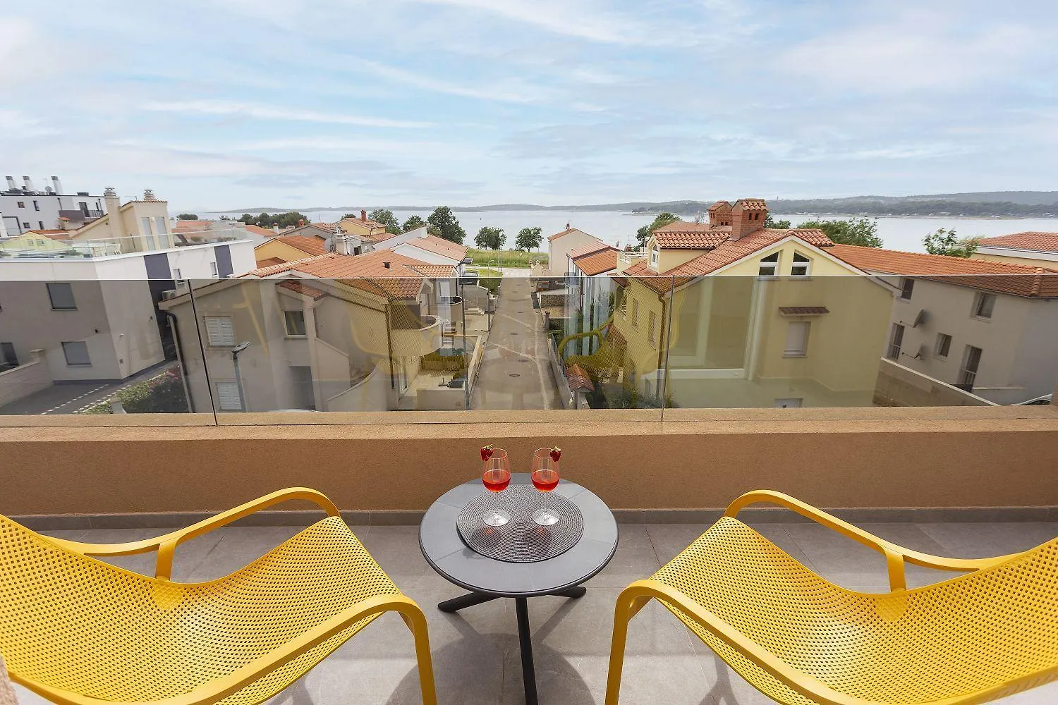 Hundefreundliches Apartment 100 Meter Zum Sandstrand Mit Jacuzzi, Meerblick Medulin Croatia